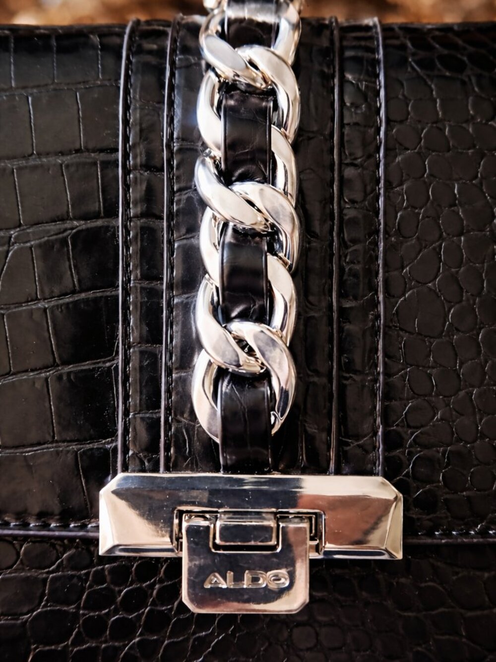 Aldo Anniebrook Black Croc Embossed Satchel Structured Top Handle Chain Lock NEW - Picture 8 of 10